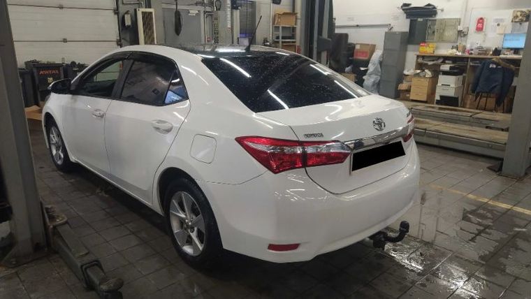Toyota Corolla 2014 года, 148 549 км - вид 4