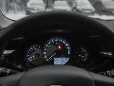 Toyota Corolla 2014 года, 148 549 км - вид 5
