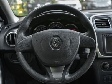 Renault Logan 2014 года, 132 000 км - вид 6