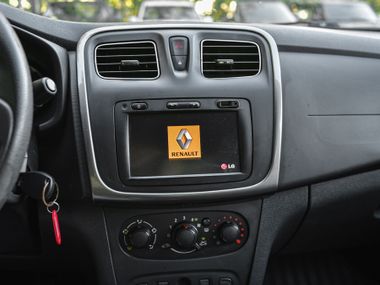 Renault Logan 2014 года, 132 000 км - вид 7