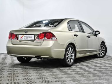 Honda Civic 2008 года, 199 001 км - вид 4