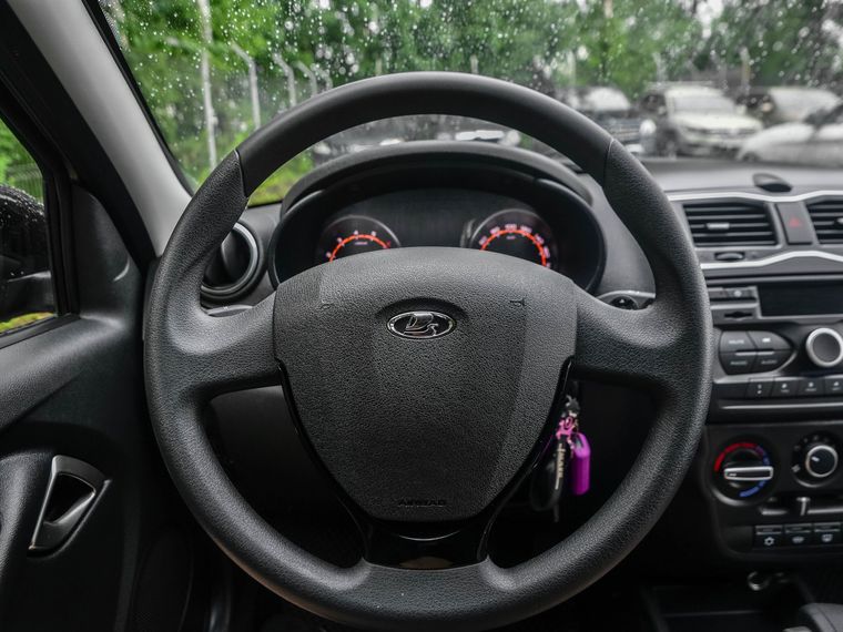 ВАЗ (LADA) Granta 2024 года, 9 424 км - вид 6