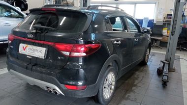 KIA Rio X-Line 2019 года, 97 860 км - вид 3