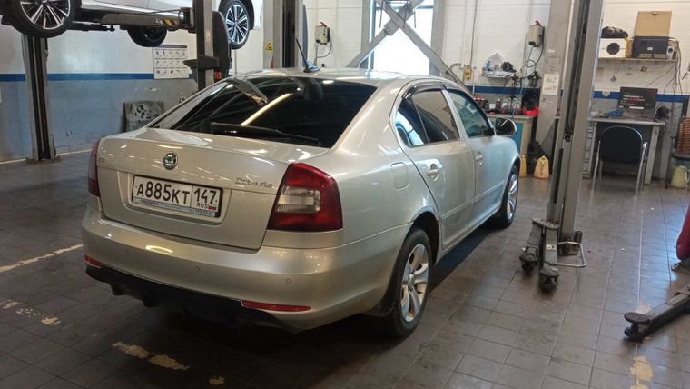 Skoda Octavia 2012 года, 297 106 км - вид 4