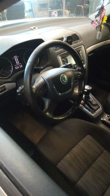 Skoda Octavia 2012 года, 297 106 км - вид 5