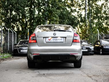 Skoda Octavia 2012 года, 297 106 км - вид 4