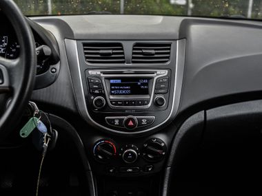 Hyundai Solaris 2016 года, 123 000 км - вид 7