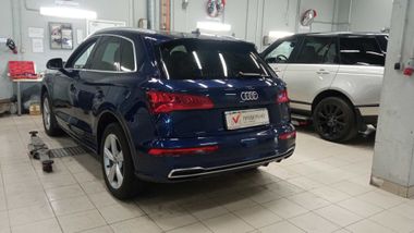 Audi Q5 2019 года, 129 599 км - вид 3