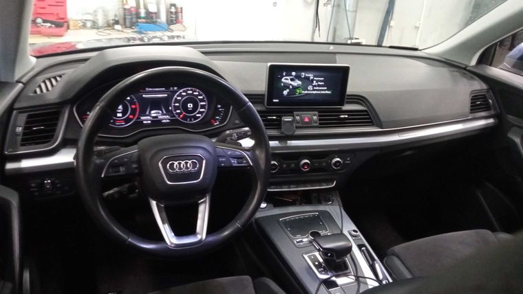 Audi Q5 2019 года, 129 599 км - вид 5