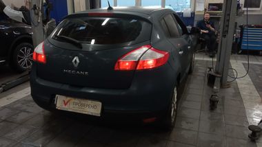 Renault Megane 2013 года, 184 761 км - вид 3