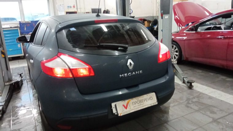 Renault Megane 2013 года, 184 761 км - вид 4