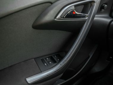 Opel Astra 2013 года, 201 358 км - вид 8