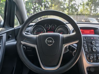Opel Astra 2013 года, 201 358 км - вид 6