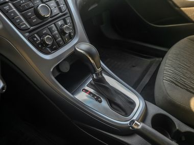Opel Astra 2013 года, 201 358 км - вид 9