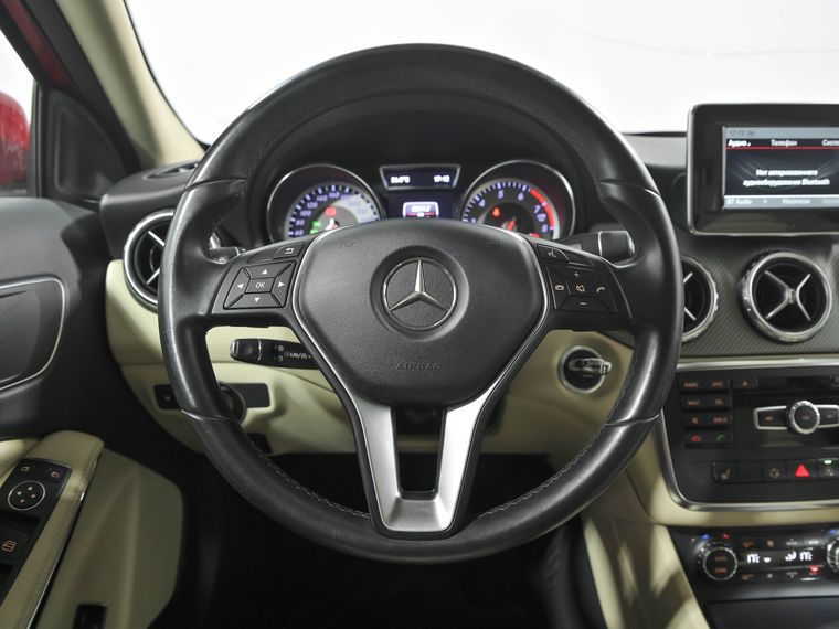 Mercedes-Benz GLA-класс 2015 года, 91 477 км - вид 9