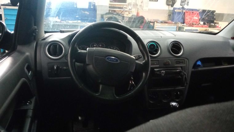 Ford Fusion 2009 года, 105 818 км - вид 5