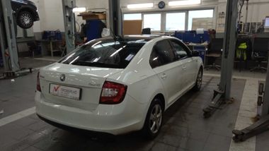 Skoda Rapid 2019 года, 137 574 км - вид 3