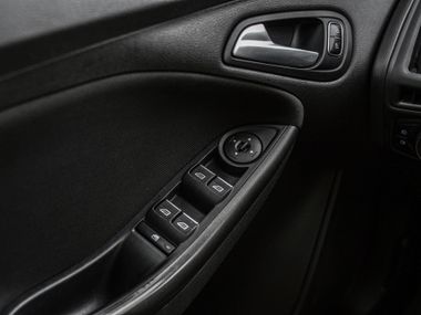 Ford Focus 2017 года, 146 503 км - вид 9