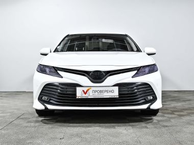 Toyota Camry 2020 года, 49 984 км - вид 3