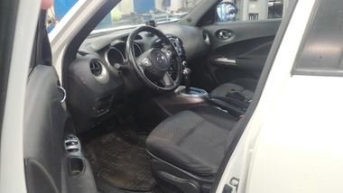 Nissan Juke 2014 года, 158 629 км - вид 5