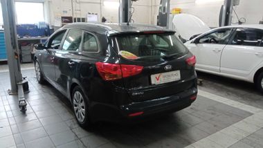 Kia Ceed 2013 года, 123 300 км - вид 4
