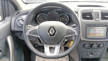 Renault Sandero Stepway 2019 года, 170 388 км - вид 9