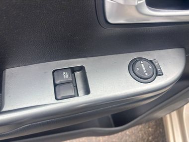 Kia Rio 2012 года, 167 872 км - вид 13