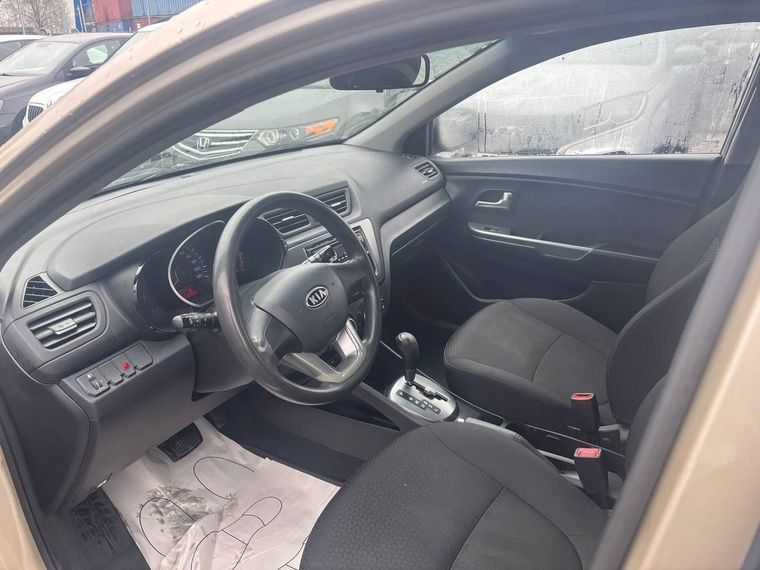 Kia Rio 2012 года, 167 872 км - вид 14