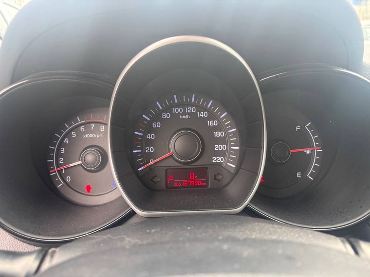 Kia Rio 2012 года, 167 872 км - вид 8