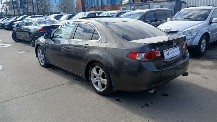 Honda Accord 2008 года, 269 615 км - вид 6