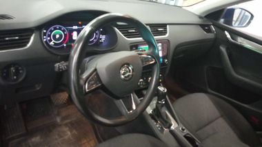Skoda Octavia 2018 года, 233 953 км - вид 5