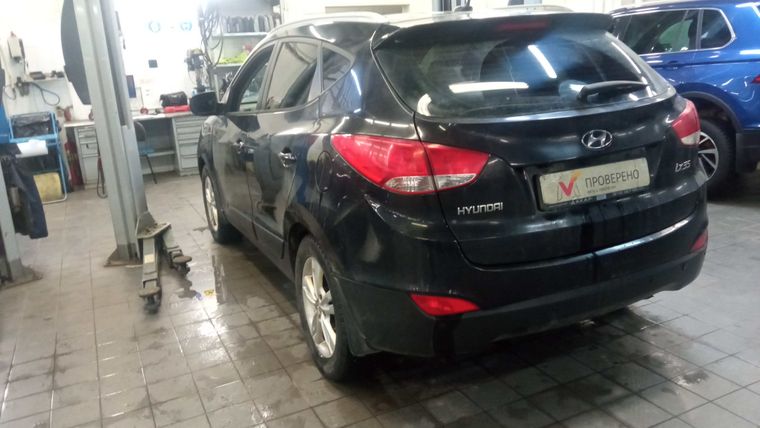 Hyundai ix35 2013 года, 181 000 км - вид 4