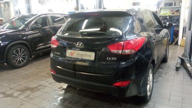 Hyundai ix35 2013 года, 181 000 км - вид 3