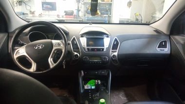 Hyundai ix35 2013 года, 181 000 км - вид 5