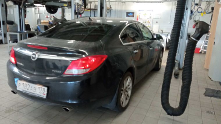 Opel Insignia 2011 года, 138 991 км - вид 4