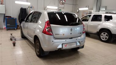 Renault Sandero 2014 года, 180 320 км - вид 4