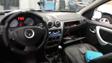 Renault Sandero 2014 года, 180 320 км - вид 5