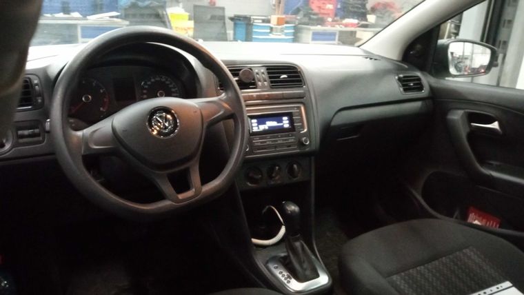 Volkswagen Polo 2019 года, 103 000 км - вид 5