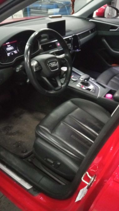 Audi A4 2018 года, 149 000 км - вид 5