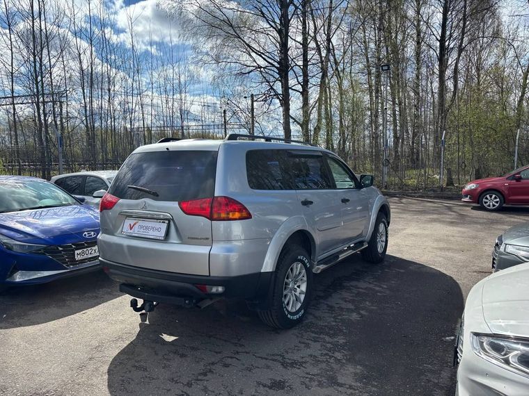 Mitsubishi Pajero Sport 2011 года, 212 559 км - вид 4
