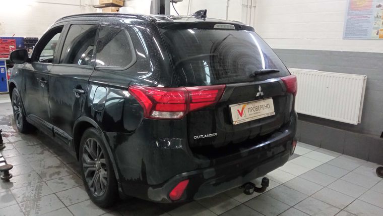 Mitsubishi Outlander 2021 года, 185 985 км - вид 4 Mitsubishi Outlander 2021 года, 185 985 км - вид 4