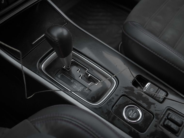 Mitsubishi Outlander 2021 года, 185 985 км - вид 10