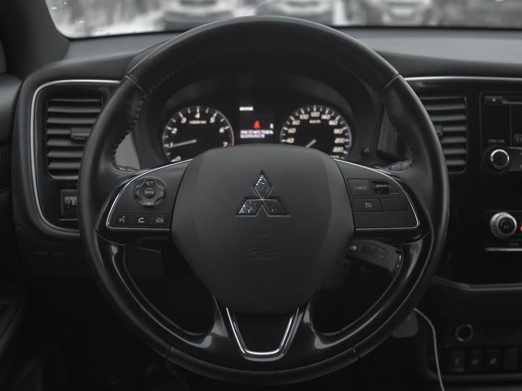 Mitsubishi Outlander 2021 года, 185 985 км - вид 7