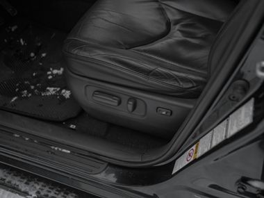 Toyota RAV4 2012 года, 120 000 км - вид 13