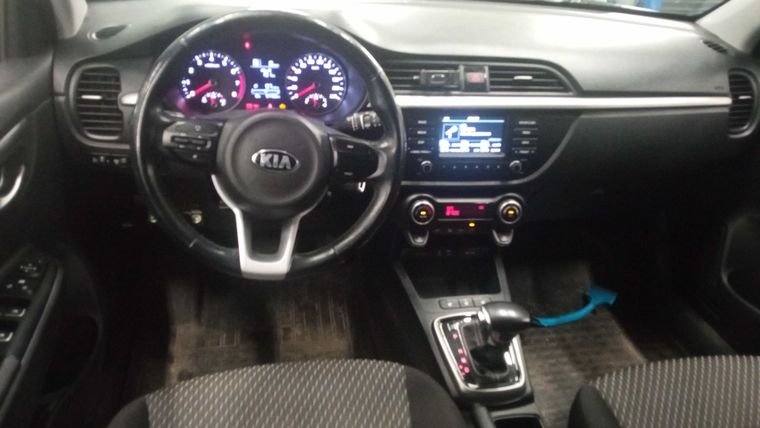 KIA Rio X-Line 2018 года, 55 000 км - вид 6