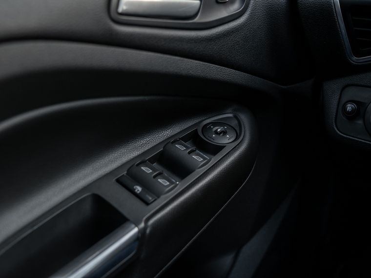 Ford Kuga 2014 года, 161 101 км - вид 9