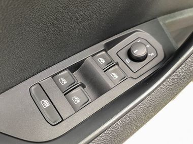 Skoda Karoq 2021 года, 45 022 км - вид 15