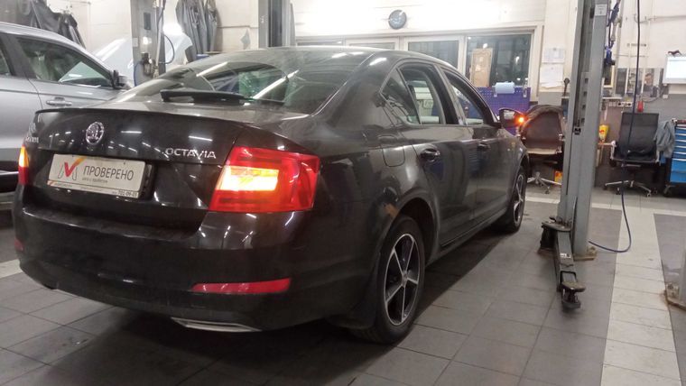 Skoda Octavia 2015 года, 233 016 км - вид 3