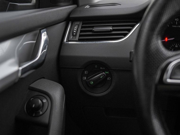 Skoda Octavia 2015 года, 233 016 км - вид 11