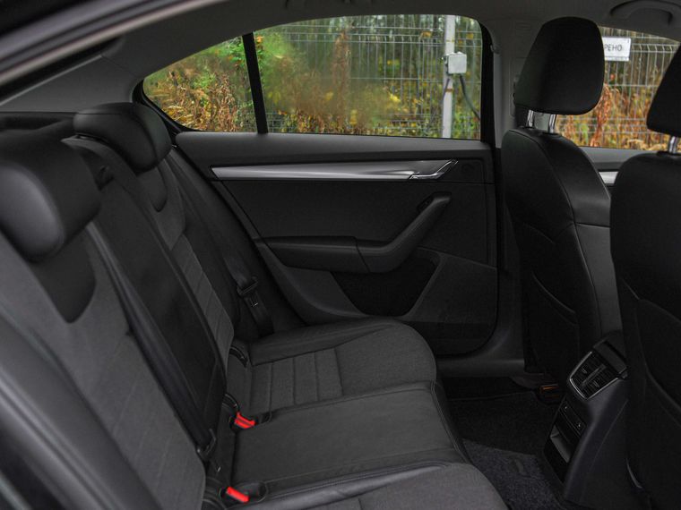 Skoda Octavia 2015 года, 233 016 км - вид 12